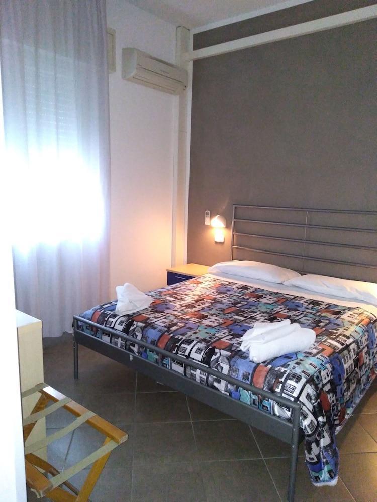 Fasthotel Червия Екстериор снимка