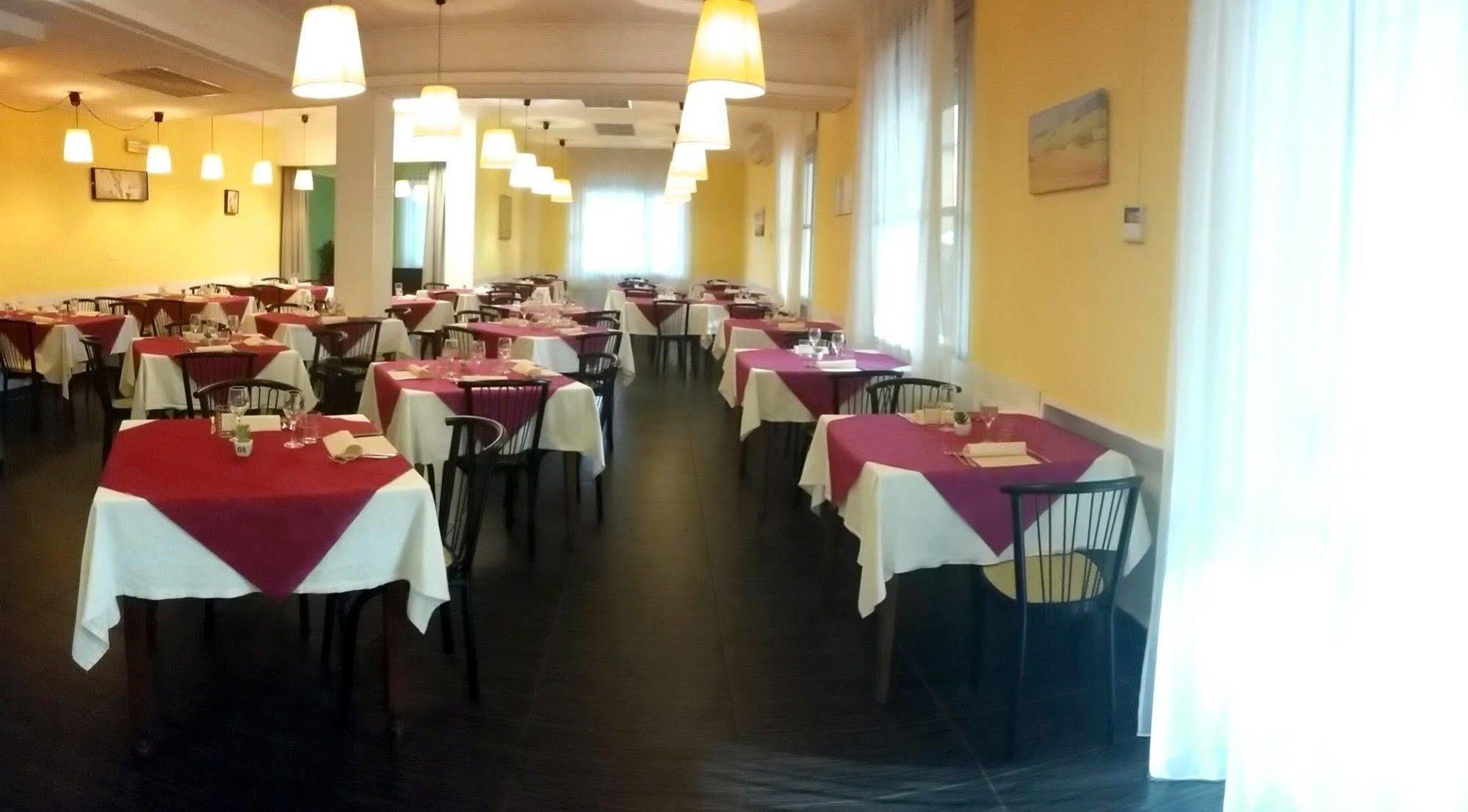 Fasthotel Червия Екстериор снимка